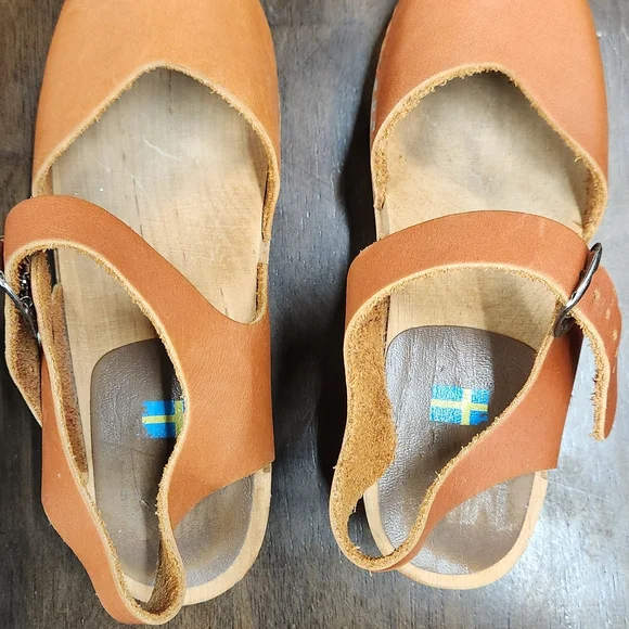 MIA Sofia Brown Leather Mules with Strap - Picture 3 of 6